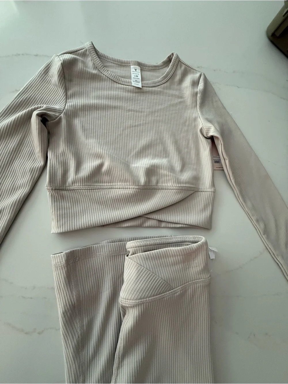 YOGALICIOUS big girls 2pc ribbed crossover long sleeve tee and flare leg pant